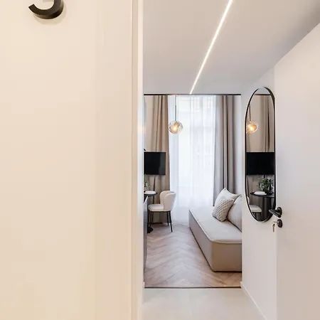 E22 - Boutique Apartments, Location By Bqa Apartament *
