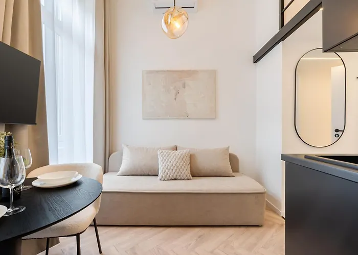 E22 - Boutique Apartments, Location By Bqa