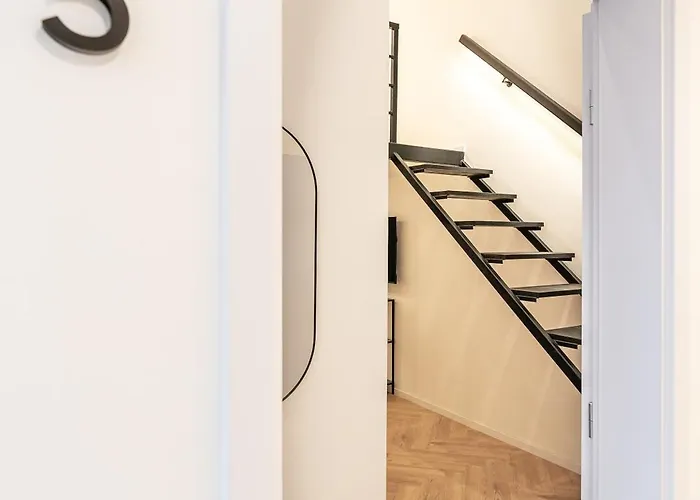 E22 - Boutique Apartments, Location By Bqa Appartement