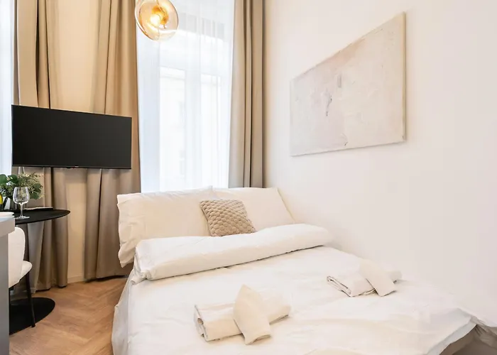 Apartament E22 - Boutique Apartments, Location By Bqa
