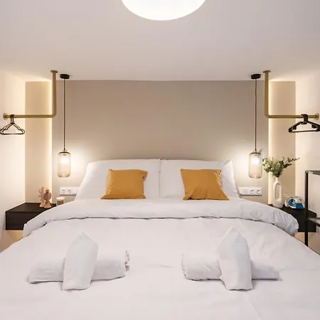 E22 - Boutique Apartments, Location By Bqa *